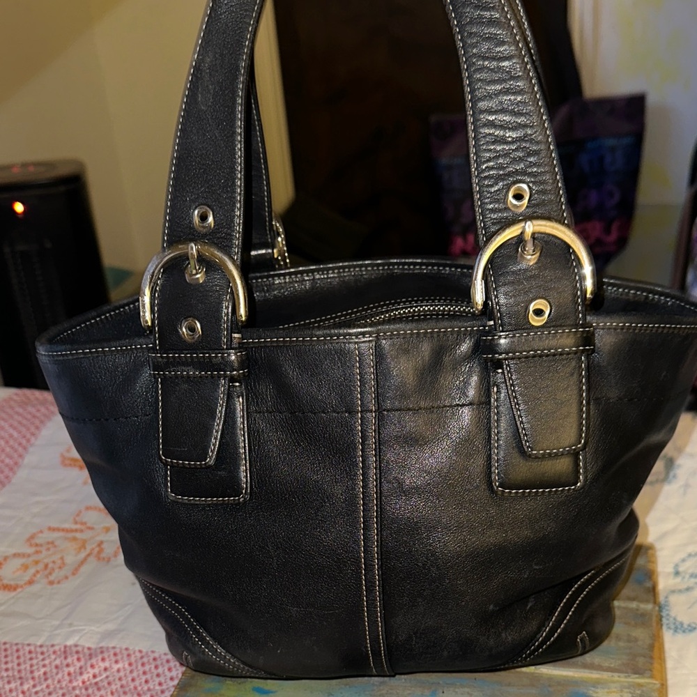 COACH Soho Elegant Black Leather Tote Bag and Wallet Set (Z1) - Picture 6 of 15
